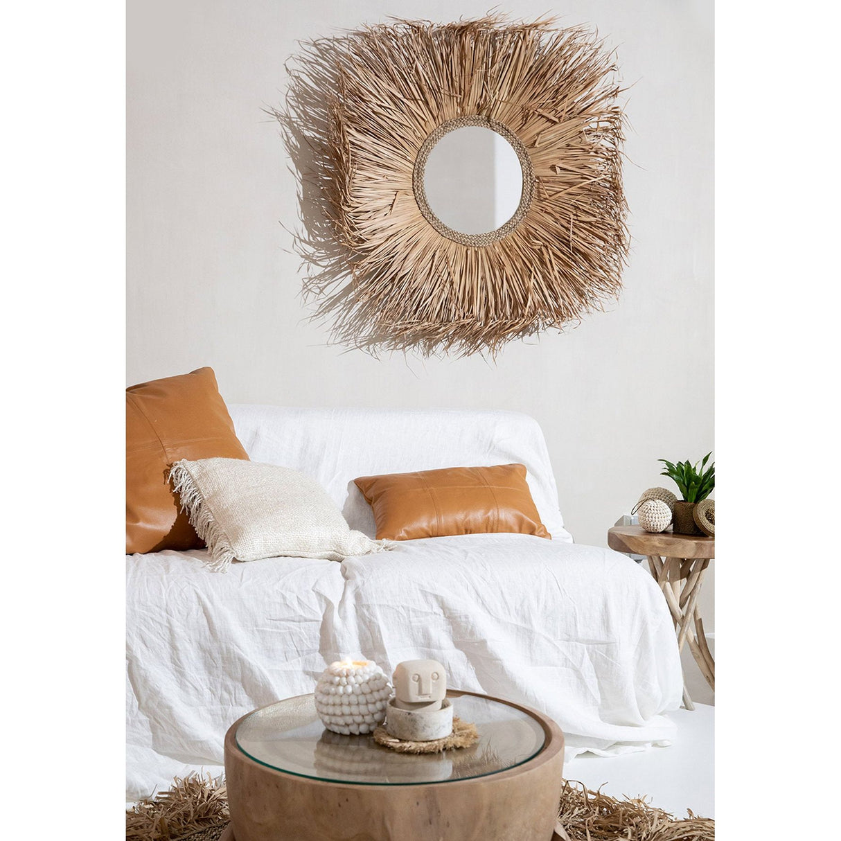 Kissenbezug – Leder Material, Vier Panel Design, Kamel Ton, 60x60 cm | Bazar Bizar Antwerp