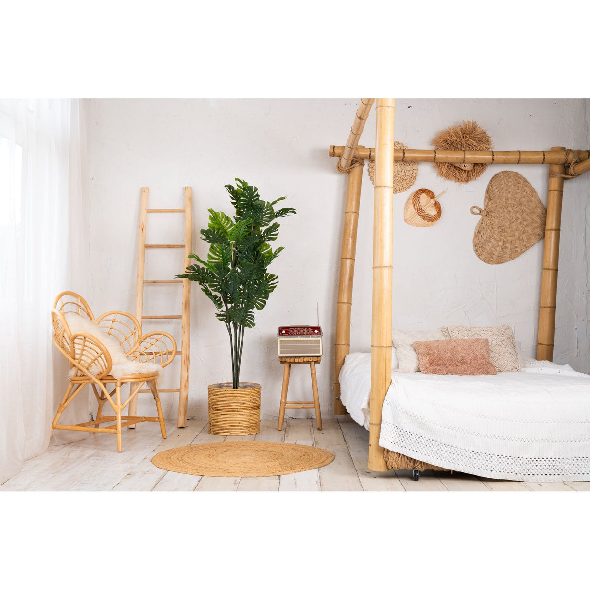 Kunstpflanze – Kunststoffmaterial, Tropisches Design, Geteilte Blätter - Monstera | NeverLeafs