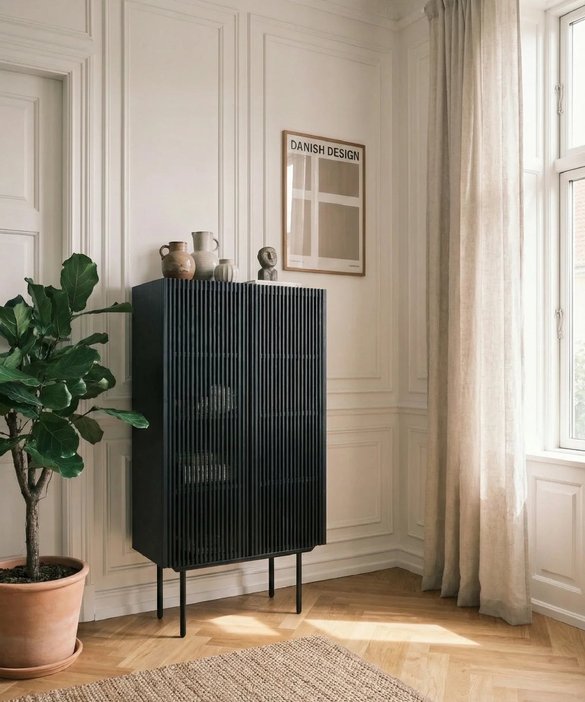 Highboard – Slanted Oak Lamella Design, Soft-Close Hinges, Adjustable Shelves – Louvre | Njordec