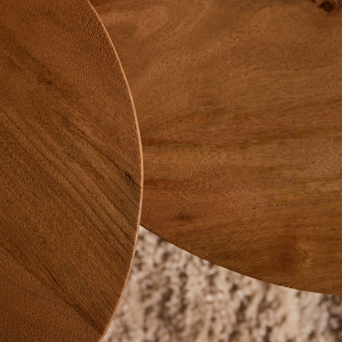 Coffee Table – Round Design, Mango Wood, Solid Frame – Solana | Starfurn