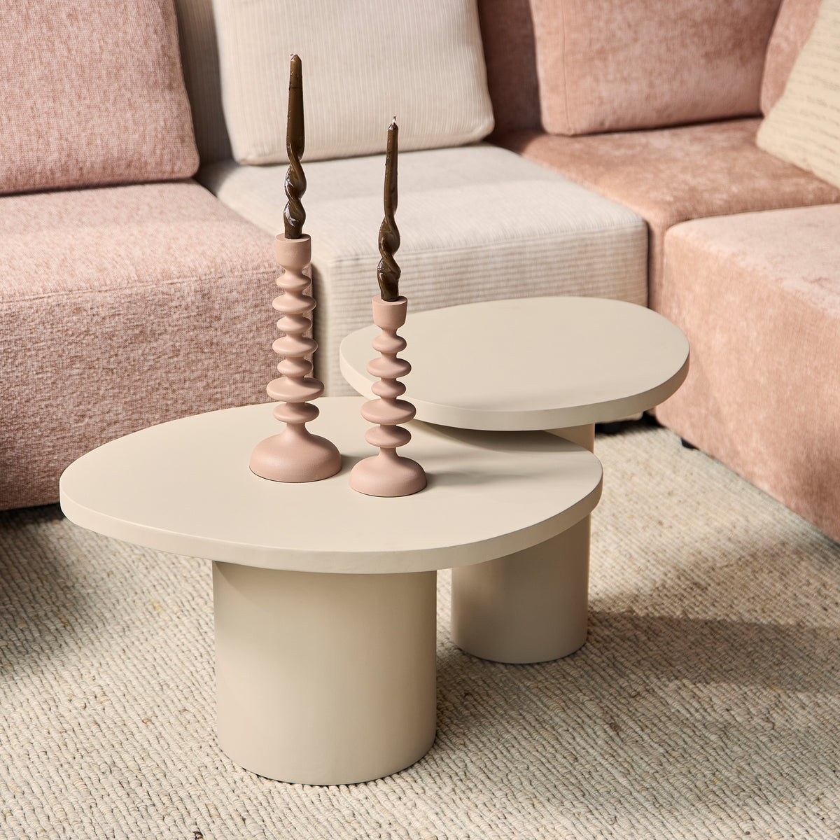 Coffee Table - Sand Finish, Mango Wood, Round Shape – Mirre | Starfurn