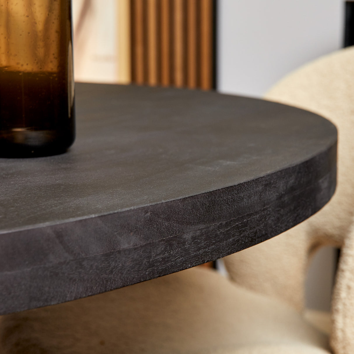 Esszimmertisch – Mangoholz Material, Metallgestell, Rund Design, 150 cm - Denver | Starfurn