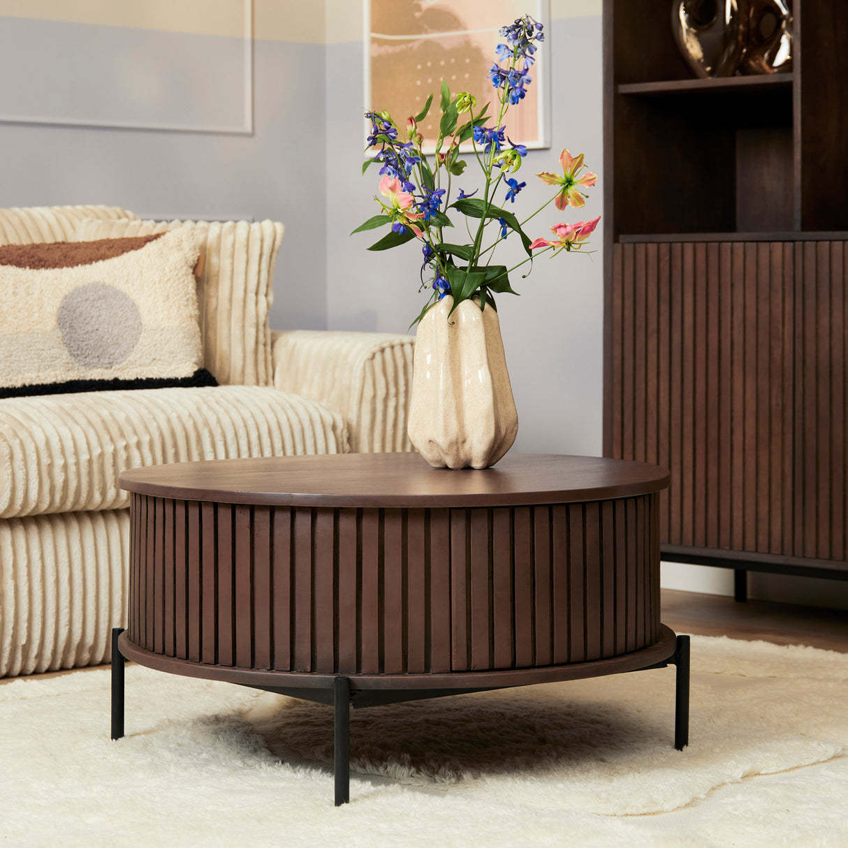 Couchtisch – Mangoholz, Lattenmuster, Braune Oberfläche – Madison | Starfurn
