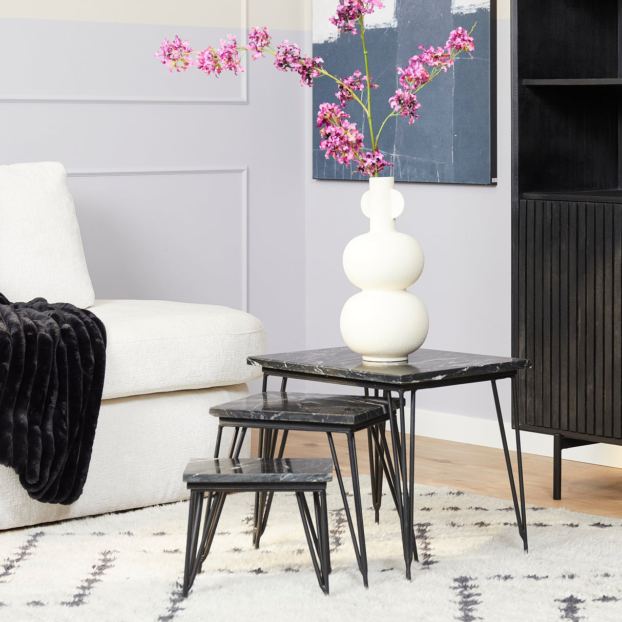 Couchtisch – Marmorplatte, Metallgestell, Schwarzes Finish - Jala | Starfurn