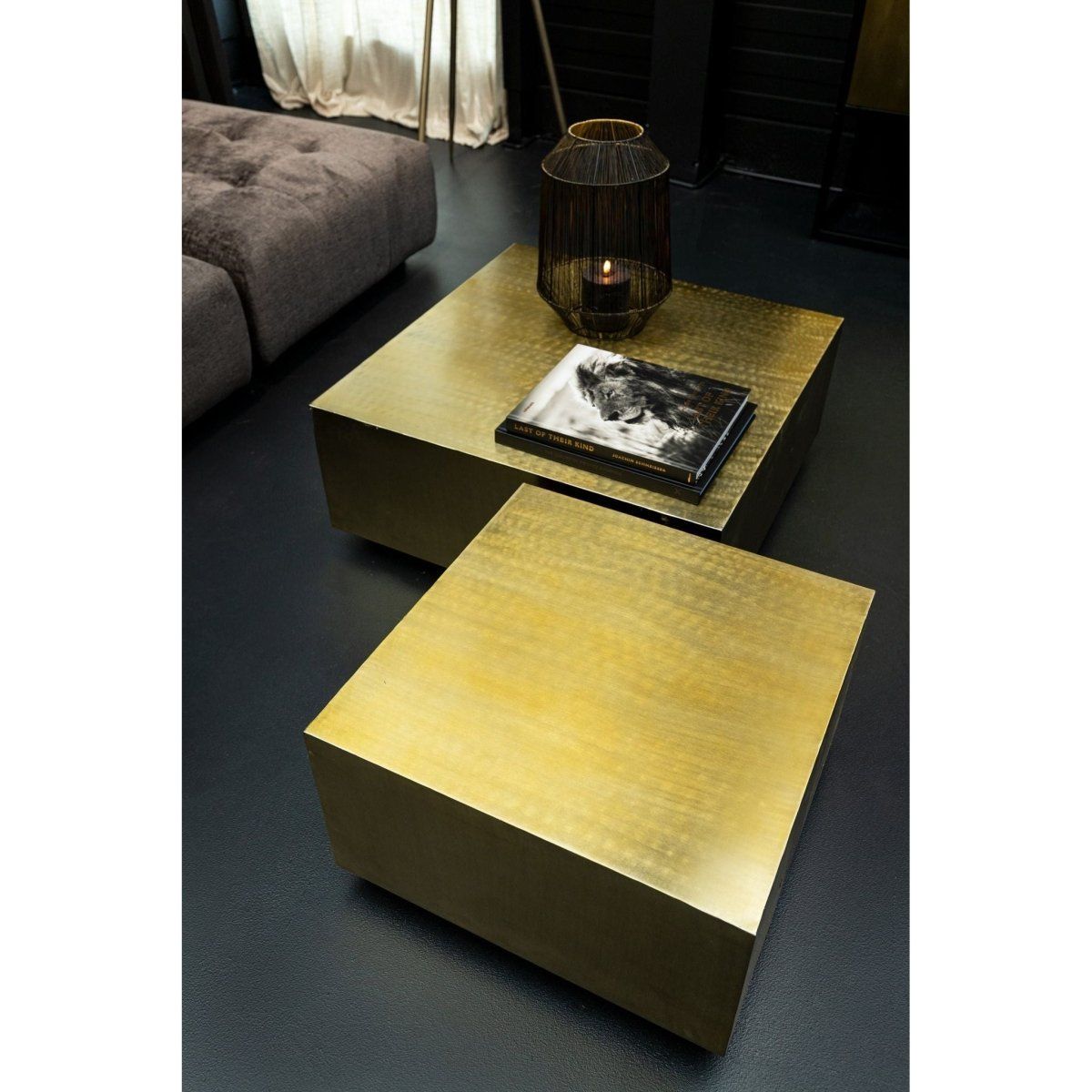 Beistelltisch - Irvy 81.0 x 81.0 x 35.0 cm Gold von PTMD - Esszett Luxury | Stilvolles Wohnen mit Charakter