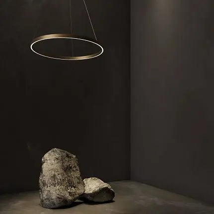 Pendant luminaire with brass finish, 60 cm diameter, integrated LED 37 W, 2200 lm, 4000 K, height adjustable – Rim | Maytoni