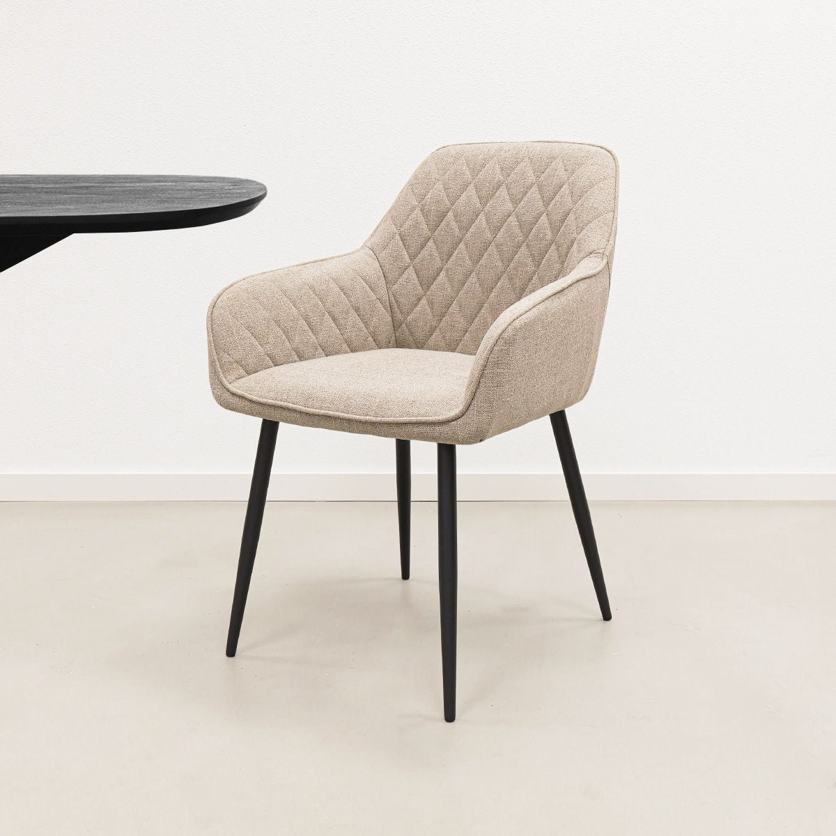 Dining Chair - Armrests, Textured Fabric Taupe & Diamond Quilting – Jip | Kick Collection