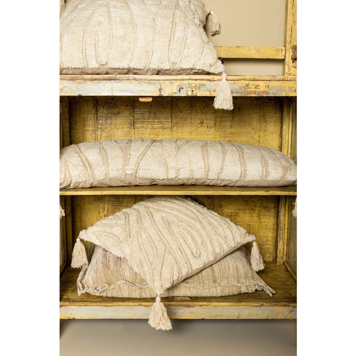 Kissen - Senny 60.0 x 3.0 x 60.0 cm Cream 1 von PTMD - Esszett Luxury | Stilvolles Wohnen mit Charakter