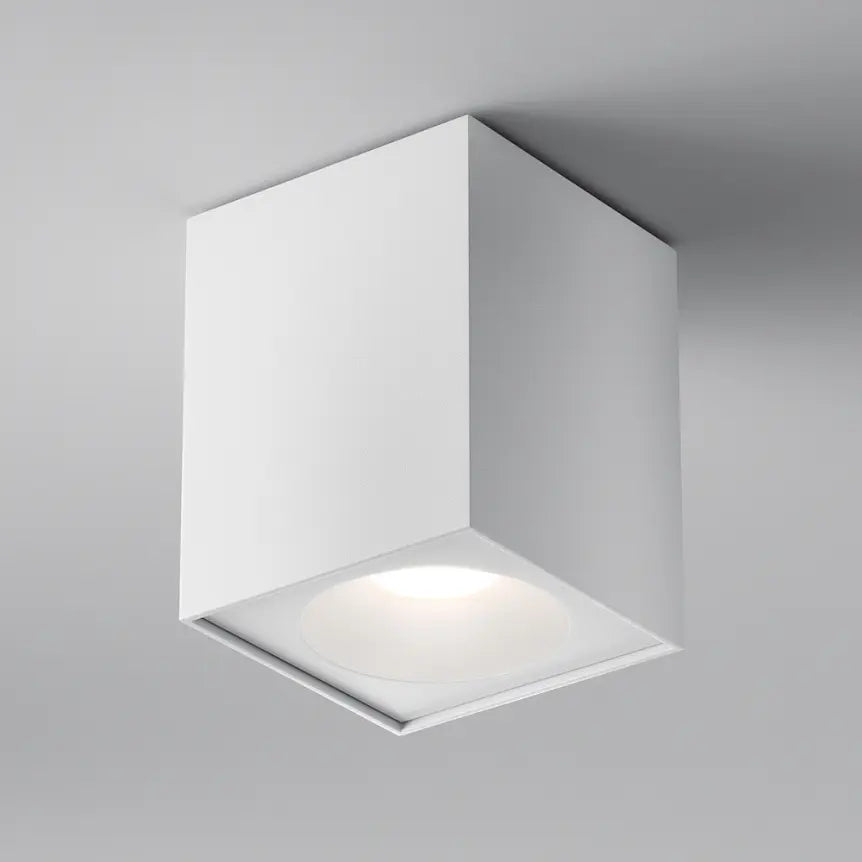 Deckenleuchte – Weißes Finish, Aluminium Gehäuse, GU10 Fassung, Ø9 cm - Zoom | Maytoni