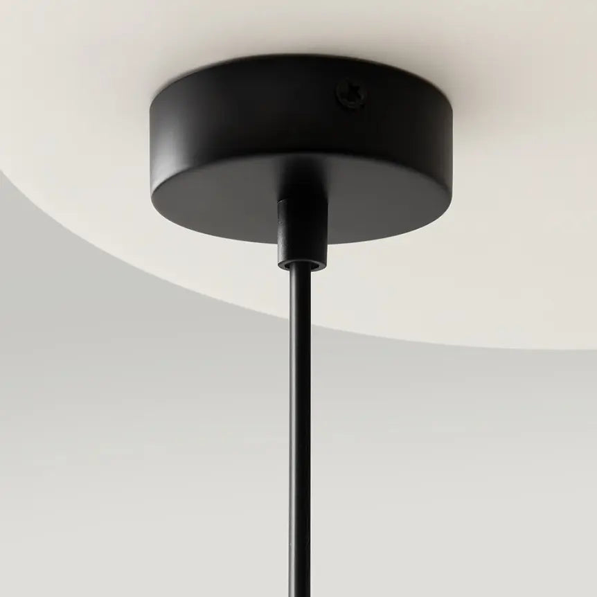 Pendant Light with Modern Ring Design, Black Metal Frame, and Acrylic Diffuser – Ring | Maytoni