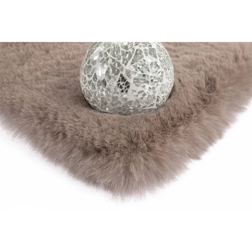Carpet fluffy high pile plain surface non-slip backing – Rabbit Light 525 | Kayoom