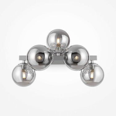 Wandleuchte mit Chrom - Finish und Rauchglas - Diffusoren – Dallas | Maytoni - Esszett Luxury | Stilvolles Wohnen mit Charakter