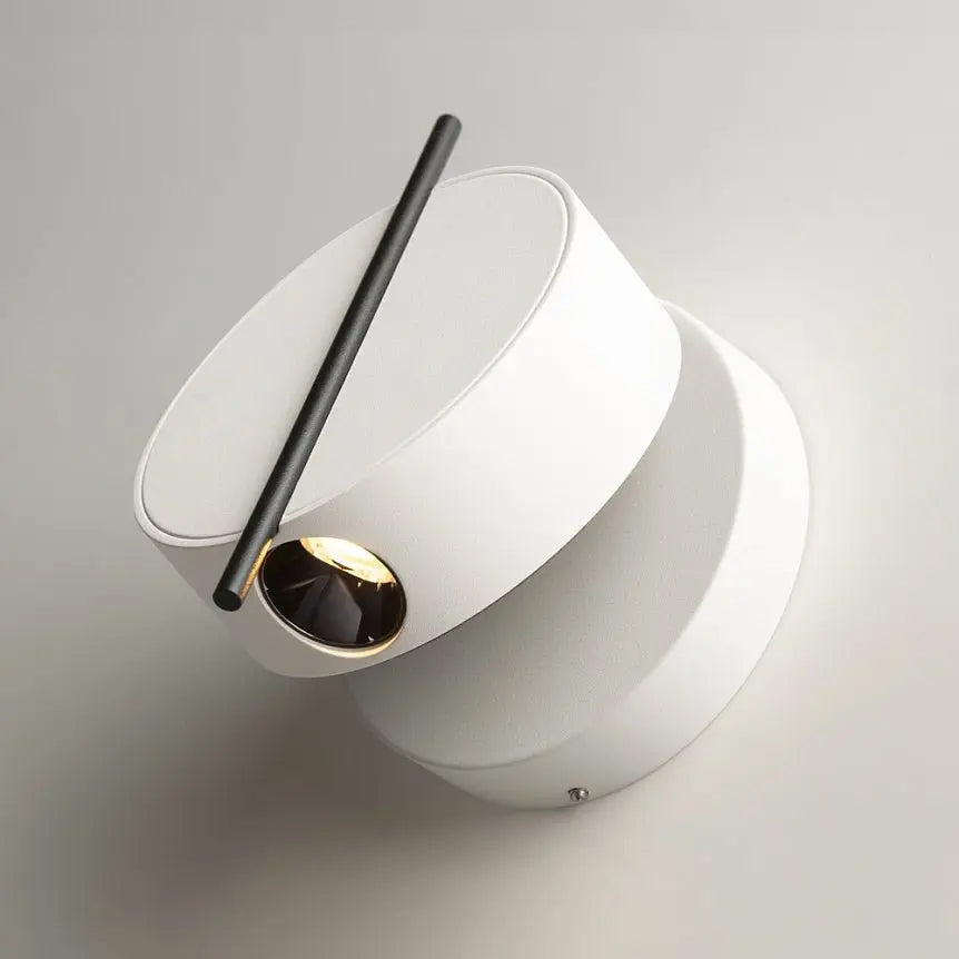 Wall light White, metal frame, integrated 4W LED 3000K, modern – Nuance | Maytoni