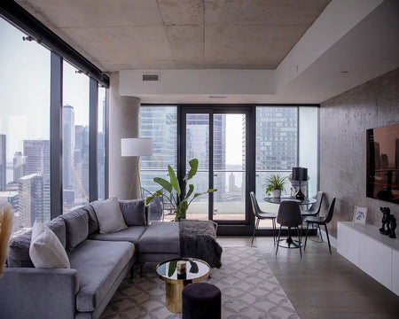 Längliches Wohnzimmer einrichten: Die besten Tipps für lange Räume image