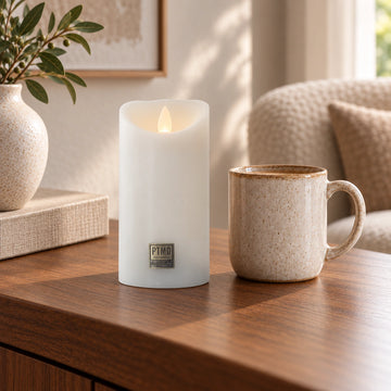 LED-Kerze M mit beweglicher Flamme und Timer-Funktion - batteriebetrieben | PTMD
