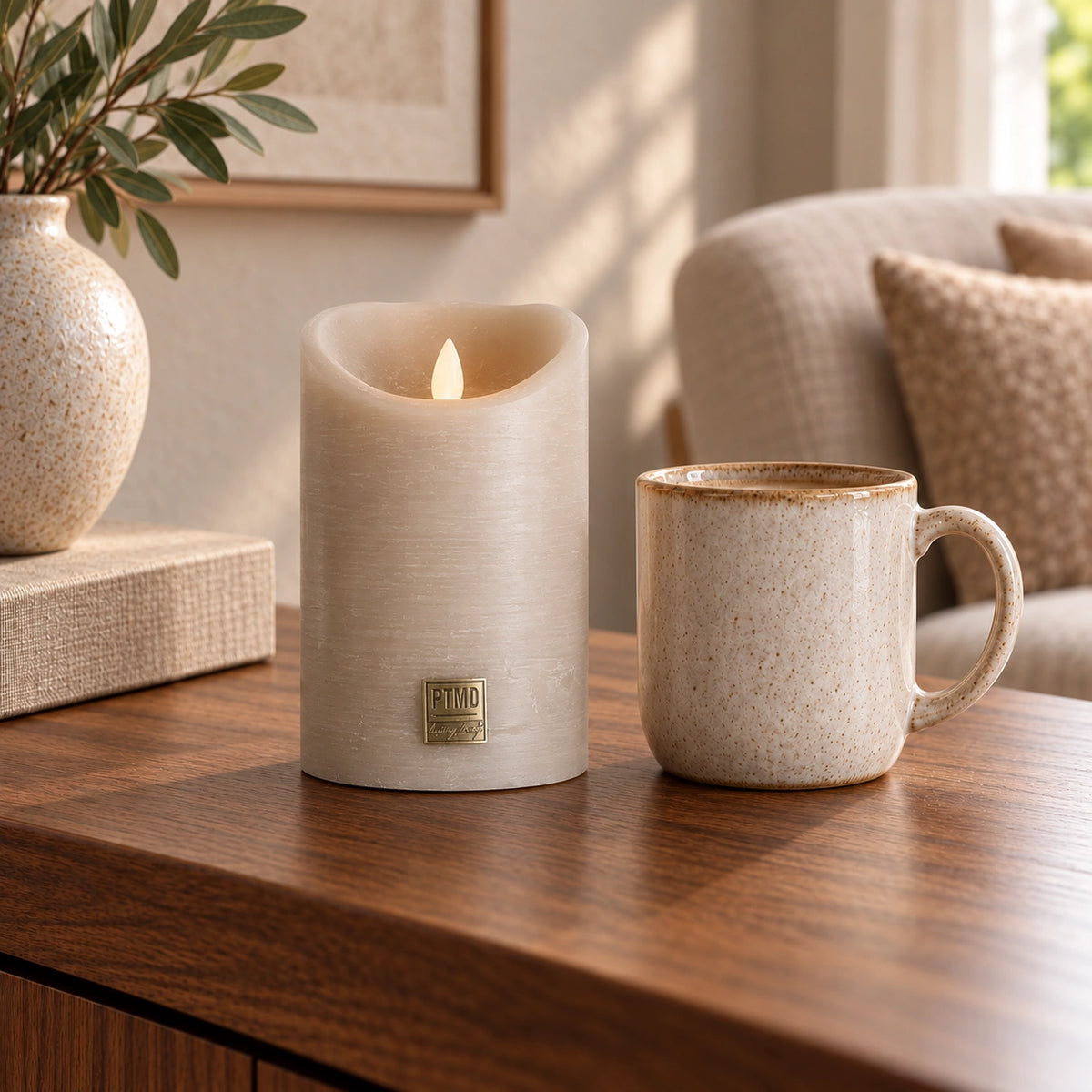 LED Candle L with moving flame and timer function - battery operated | PTMD
