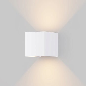 Fassadenbeleuchtung Weißer Metallwürfel LED 6 W 3000 K IP54 – Fulton | Maytoni - Esszett Luxury | Stilvolles Wohnen mit Charakter