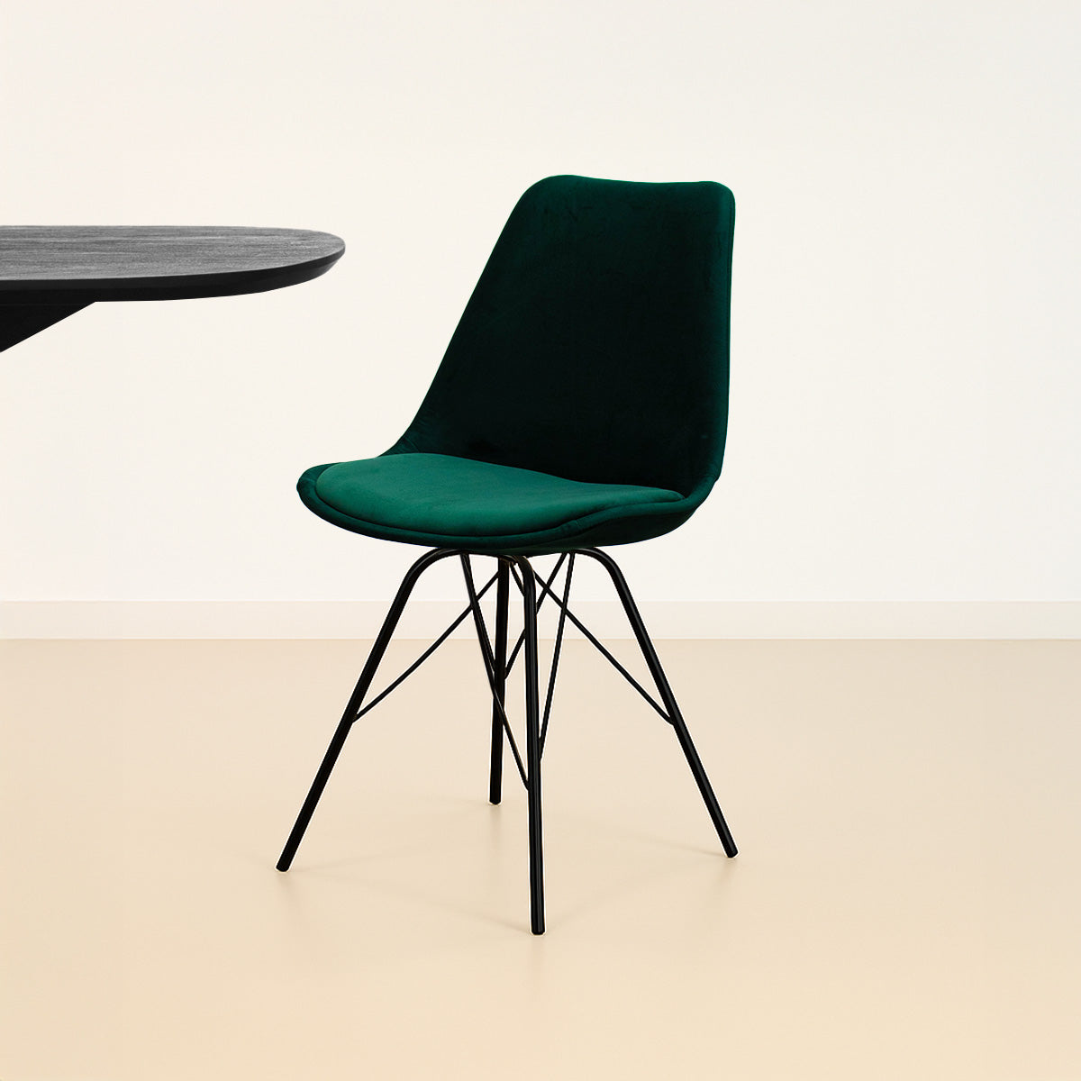 Esszimmerstuhl – Velvet Stoff, Metallgestell, Kuipform Design, Dunkelgrün Farbe - Velvet | Kick