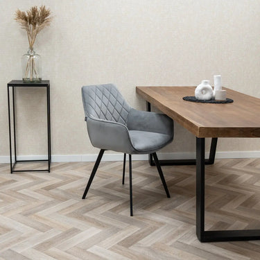 Esszimmerstuhl – Grauer Leder, Schwarzes Metall, Federnder Sitz - Karl | Kick Collection