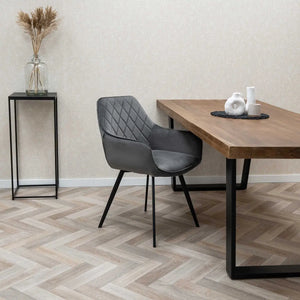 Esszimmerstuhl – Velvet Stoff, Schwarzes Metallgestell, Dunkelgraue Farbe - Karl | Kick Collection