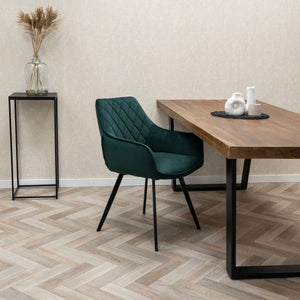 Esszimmerstuhl – Velvet Stoff, Schwarzes Metallgestell, Dunkelgrüne Farbe - Karl | Kick Collection