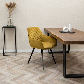 Esszimmerstuhl – Velvet Stoff, Schwarz Metallgestell, Gold Farbe - Karl | Kick Collection