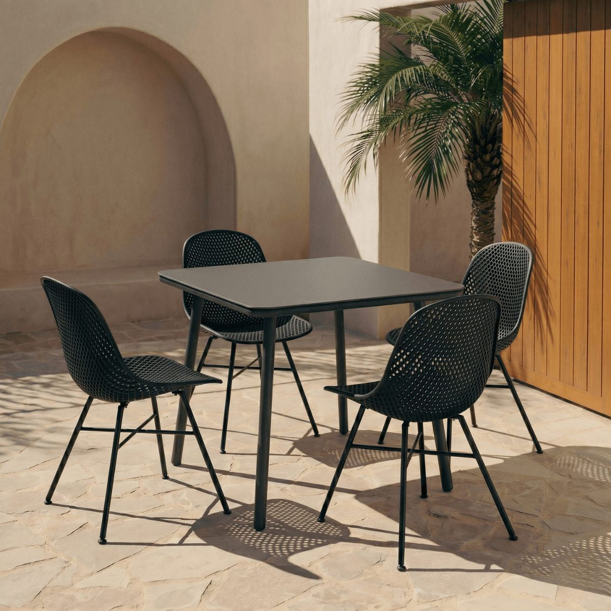Gartenstuhl – Kunststoff Material, Metall Gestell, Schwarze Farbe - Sol | Kick