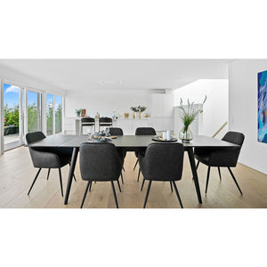 Esszimmerstuhl – Dunkelgraues PU Leder, Schwarzes Metallgestell, Ergonomische Sitzform - Harbo | House Nordic