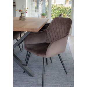 Esszimmerstuhl - Hellbrauner Samt, Schwarze Metallbeine, 87 cm Höhe - Harbo | House Nordic