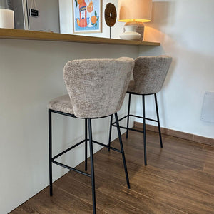 Barhocker – Champagner Farbe, Chenille Stoff, Breite Rückenlehne - Bo | Kick Collection