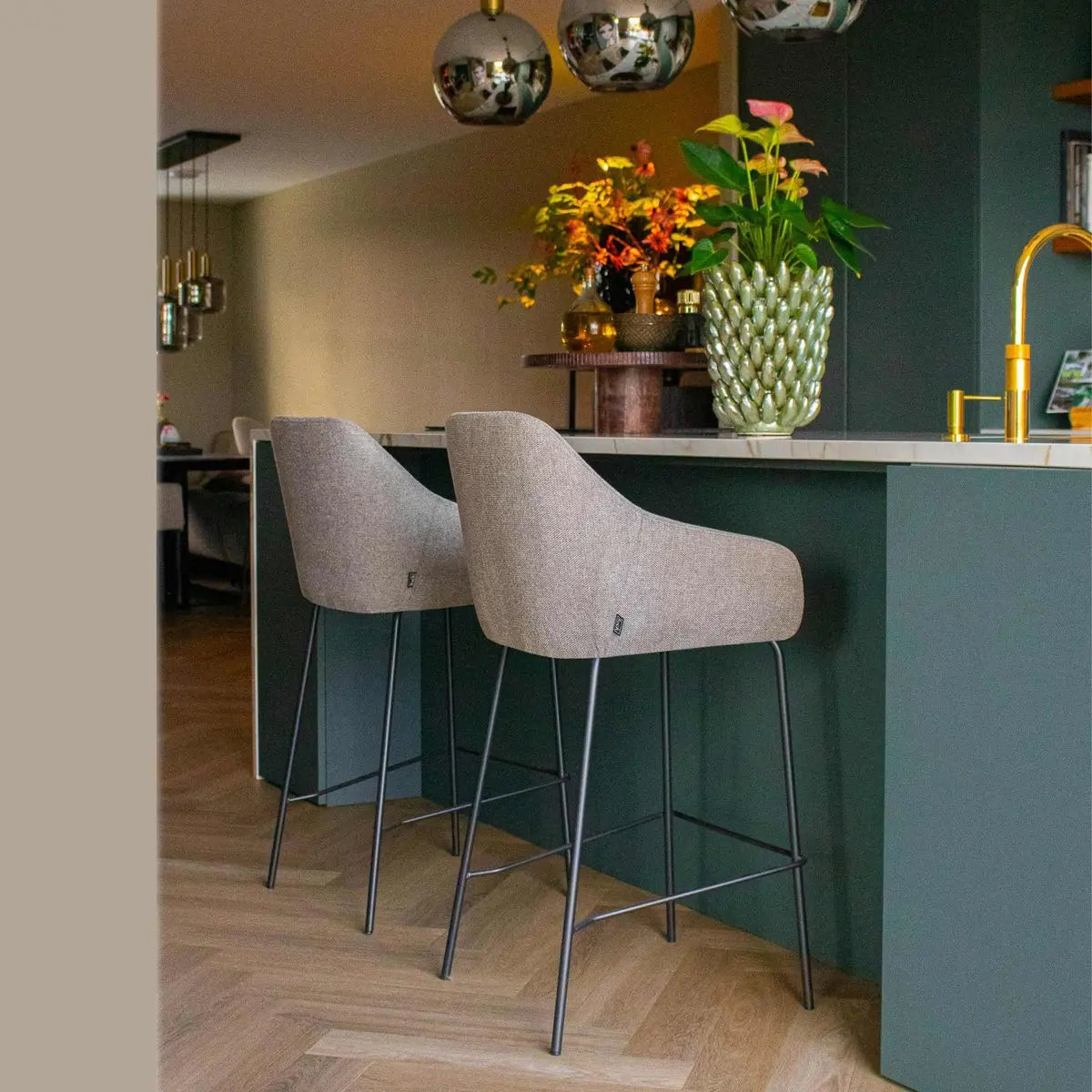 Barstuhl – Texturstoff, Metall Gestell, Armlehne Design, Taupe - Suus | Kick