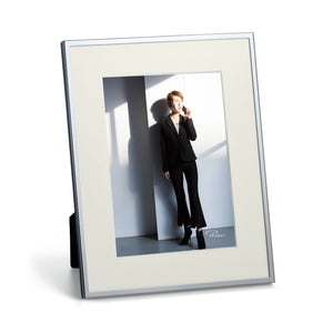 Photo frame Chrome-plated metal casing, Classic mat design, Slim elegant frame – Shadow | Philippi