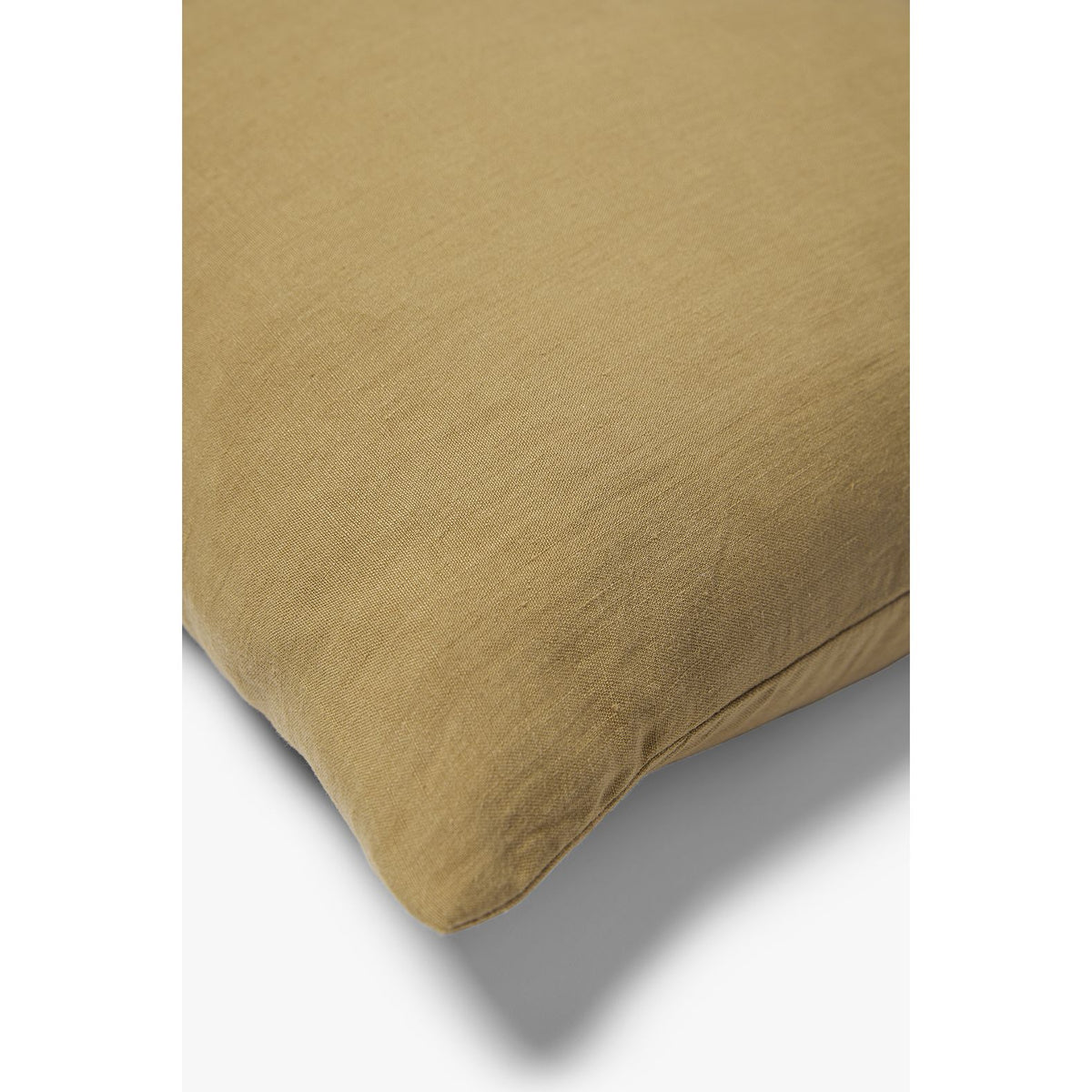 Cushion Cover – Washed Linen, Fine Structure, Tone-on-Tone Zipper – Scotty | Studio Femme Home