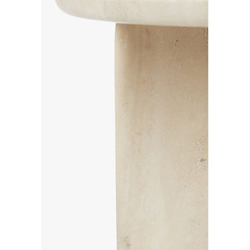 Beistelltisch – Travertinmarmor, Handgefertigte Verarbeitung, Polierte Oberfläche, Abgerundete Details – Jade | Studio Femme Home