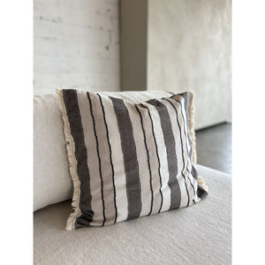 Kissenbezug – Bio-Baumwolle, Gewebtes Streifendesign, Naturfarbe - Holly | Studio Femme Home