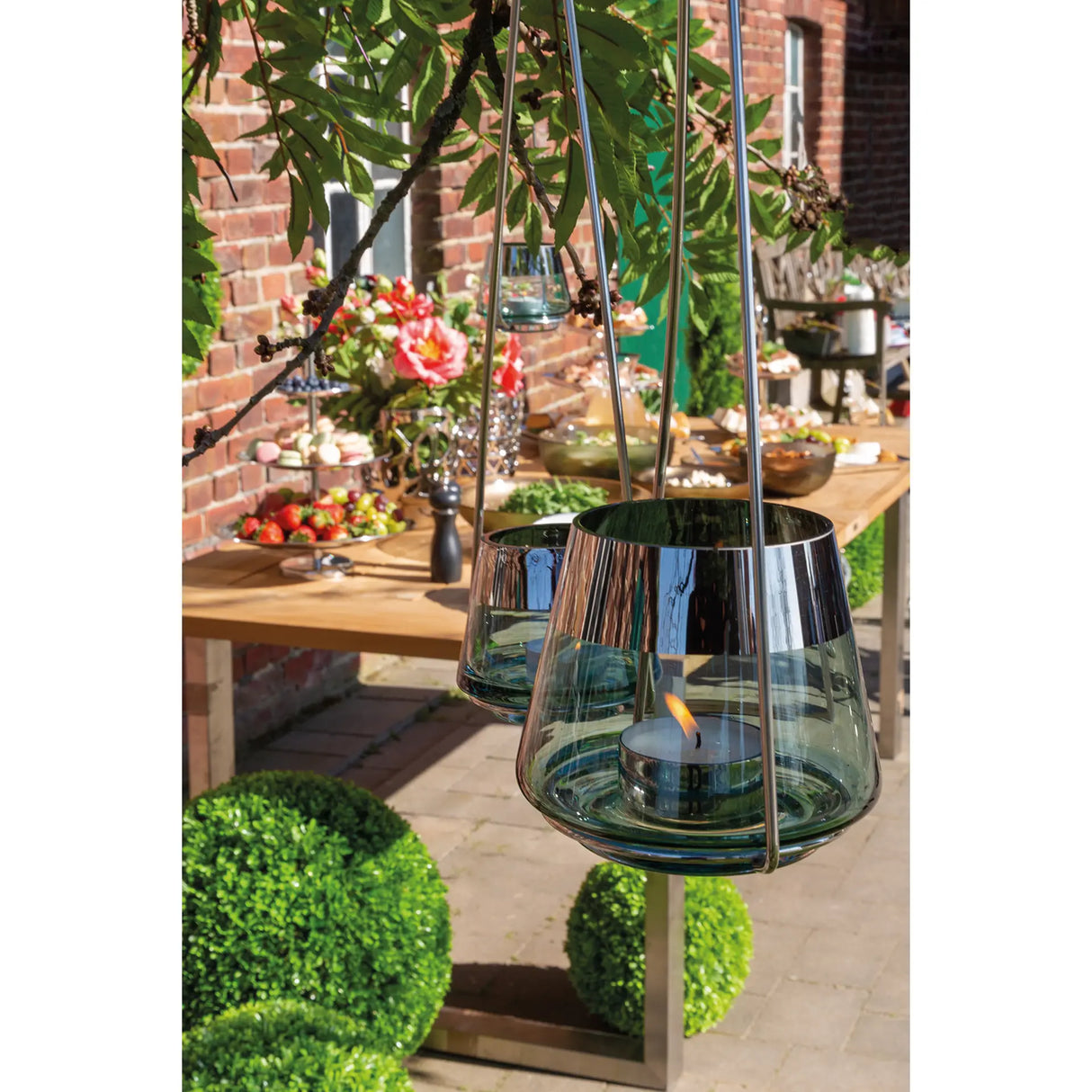 Teelichthalter – Mundgeblasenes Glas, Silberfarbener Rand, Stimmungsvolles Design - Jona | Fink Living