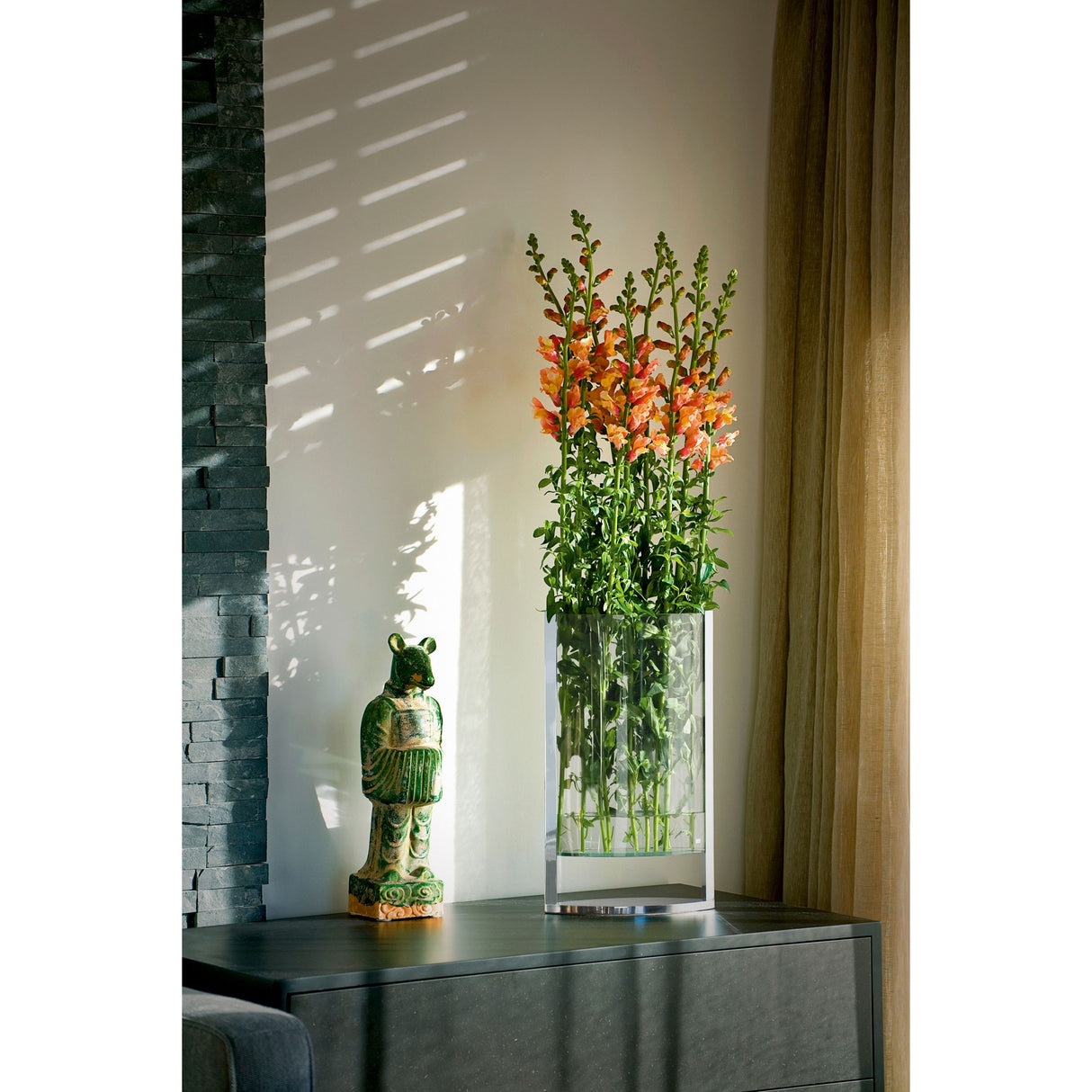 Vase Elliptische Schmale Form & Optischer Doppelboden-Wasserspiegel – Decade | Philippi