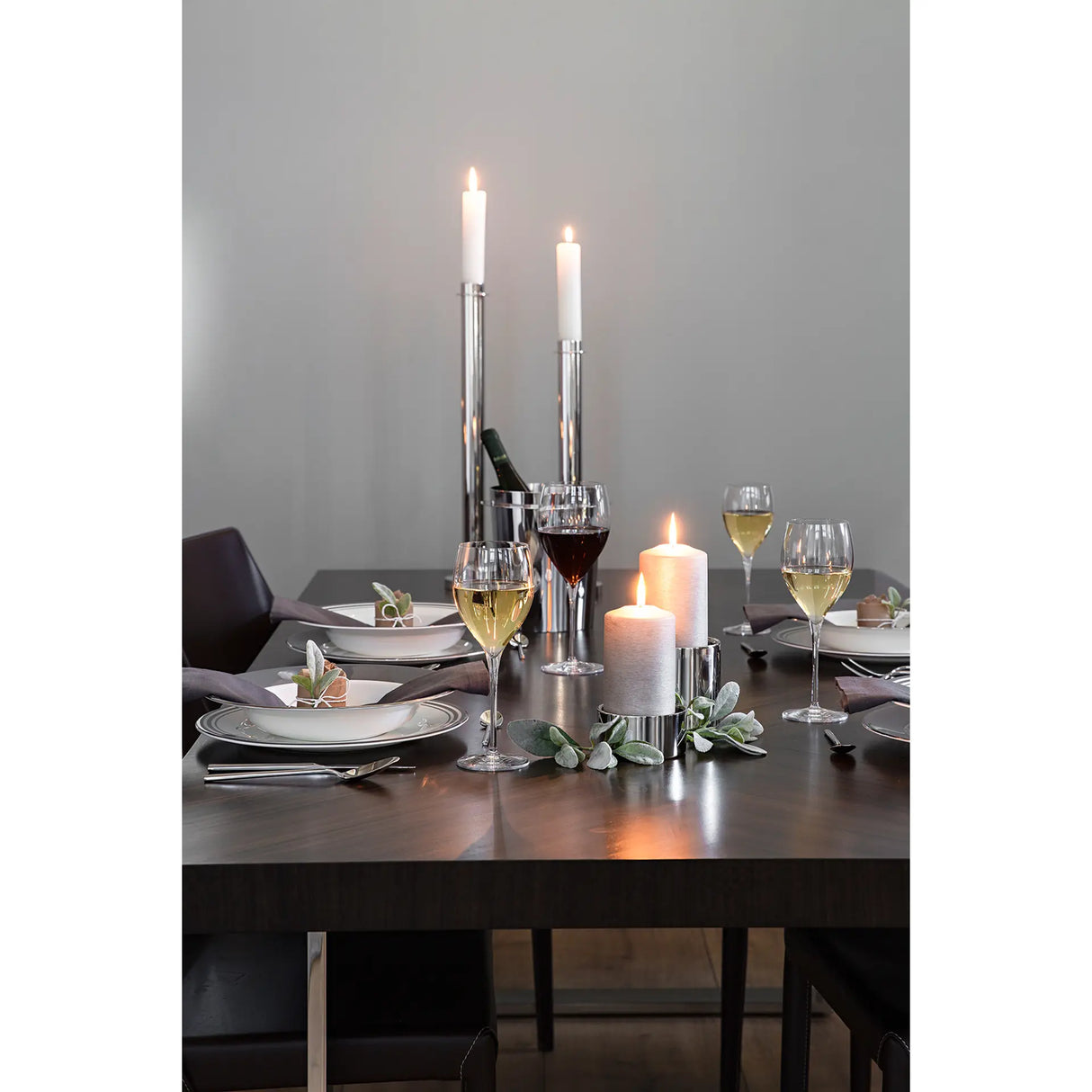 Kerzenhalter – Außenbereich geeignet, Minimalistisches Design, Zeitlose Form - Sobrio | Fink Living