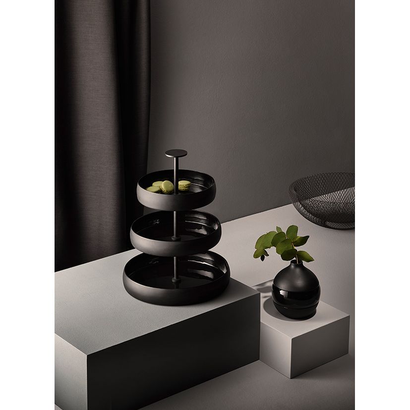 Etagere Metallkonstruktion, Dreistufiges Design, Hochglanz-Emaillierte Innenflächen – Negretto | Philippi