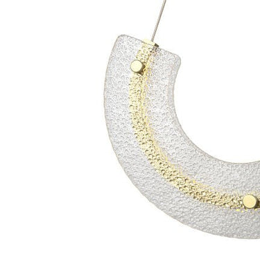 Pendelleuchte mit goldfarbener Metallbasis und asymmetrischer Kristalldekoration im luxuriösen Design – Maya | Maytoni - Esszett Luxury | Stilvolles Wohnen mit Charakter