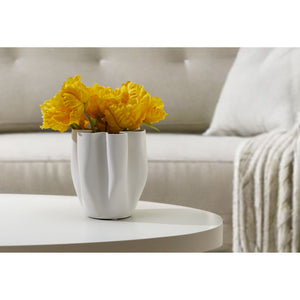 Vase mit 3D-gedrucktem Keramik-Faltendesign & wasserfester Innenbeschichtung – Livree | Philippi