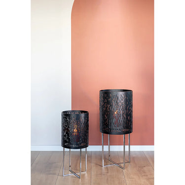 Windlicht – Schwarzes Metall, Silberner Glanz, Wellenförmiges Muster - Baccus | Fink Living