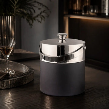 Eiswürfeleimer – Schwarzer Stahl, Mattes Finish, Exklusiver Look - Andor | Fink Living