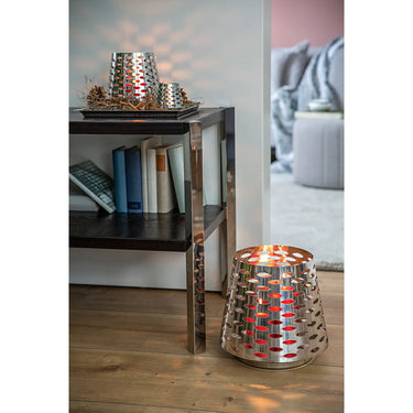 Windlicht – Durchbrochenes Design, Edelstahloptik, Dekorative Lichtakzente - Luma | Fink Living