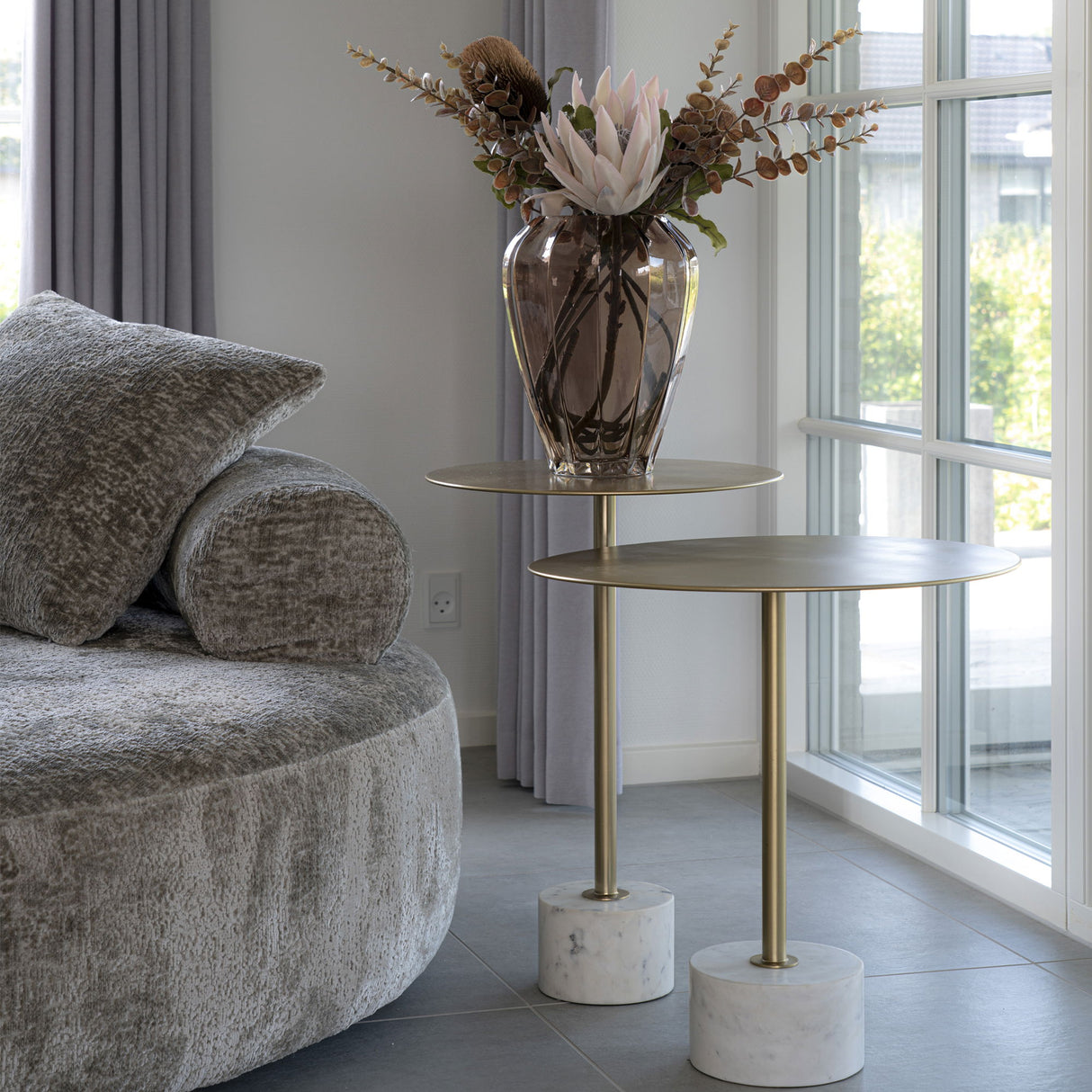Beistelltisch – Marmor Weiß, Messing-Look, 52cm - Lecco | House Nordic