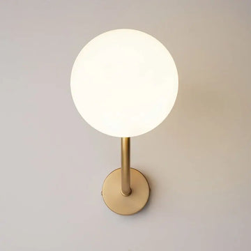 Wall light with brass finish and white opal glass shade – Rendez-vous | Maytoni