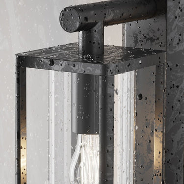 Wandleuchte mit graphitfarbener Aluminiumbasis und klarem Kunststoff - Diffusor – Cell | Maytoni - Esszett Luxury | Stilvolles Wohnen mit Charakter
