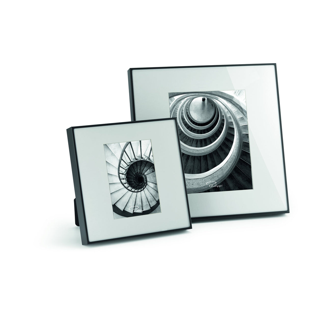 Picture Frame Matte Powder-Coated Steel, Integrated Mat Design, Rounded Inner Edges – Infinity | Philippi