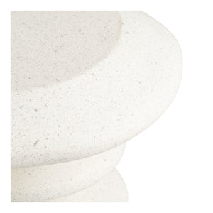 Beistelltisch – Weißer Faserbeton, skulpturale Form, 45 cm hoch - Blackburn | House Nordic