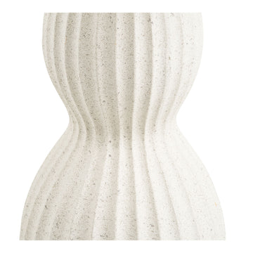 Beistelltisch – Faserlehm, Gerillte Form, 55cm hoch - Newtown | House Nordic